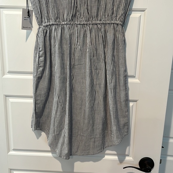 JAPNA short-sleeved buttoned up tunic - Picture 7 of 7